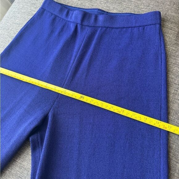 St.John 2-piece Suite Sapphire Blue Wool Blend Knit Duster,Silk Ruffle and Pants - Picture 13 of 16